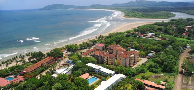 tamarindo beach